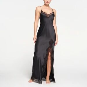 Skims Satin Lace Maxi Long Dress Size S Onyx NWT